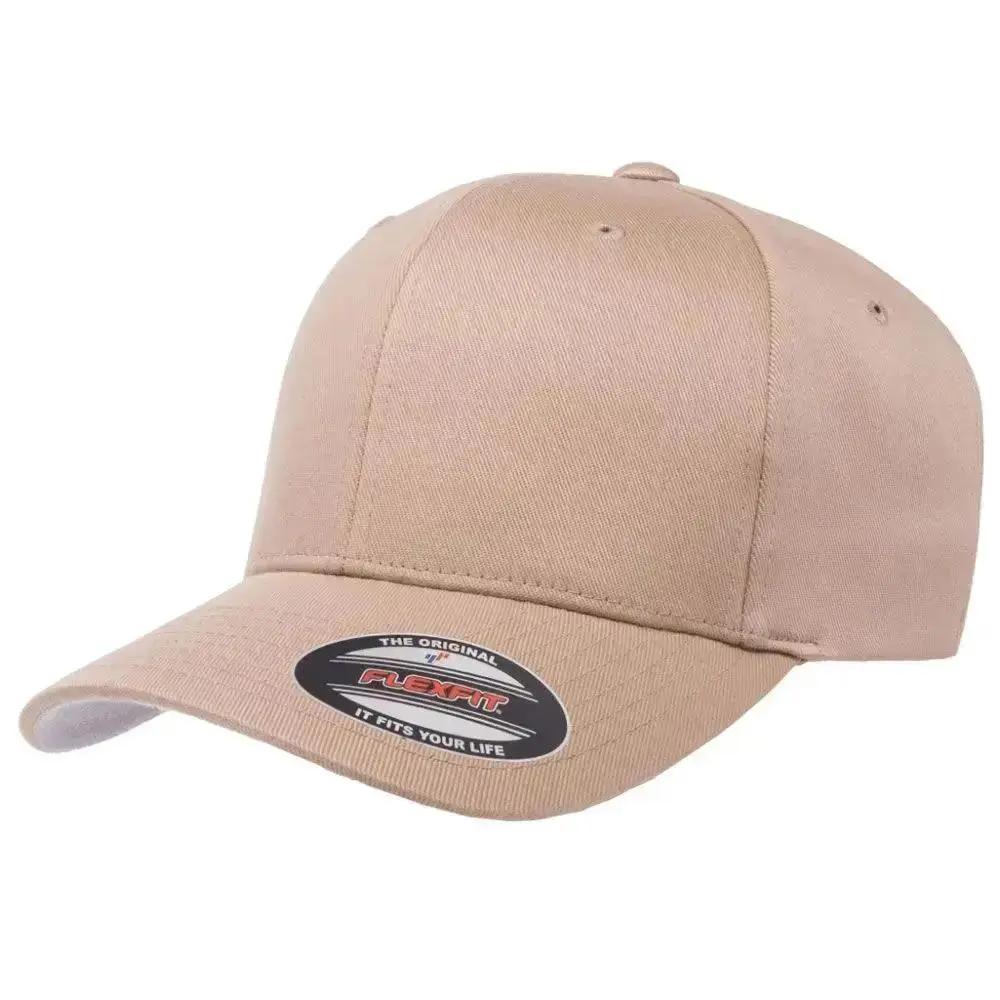 Navy Flexfit Wooly Combed Caps from our UK hat shop. Athletic design with wool-like texture. 63% polyester, 34% cotton, 3% spandex. Features: hard buckram, silver under visor, 8-row stitching. Sizes: S/M (6 3/4" - 7 1/4") and L/XL (7 1/8" - 7 5/8"). Suitable for sports and everyday use.