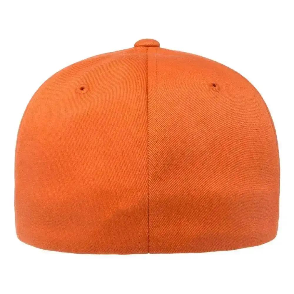Navy Flexfit Wooly Combed Caps from our UK hat shop. Athletic design with wool-like texture. 63% polyester, 34% cotton, 3% spandex. Features: hard buckram, silver under visor, 8-row stitching. Sizes: S/M (6 3/4" - 7 1/4") and L/XL (7 1/8" - 7 5/8"). Suitable for sports and everyday use.