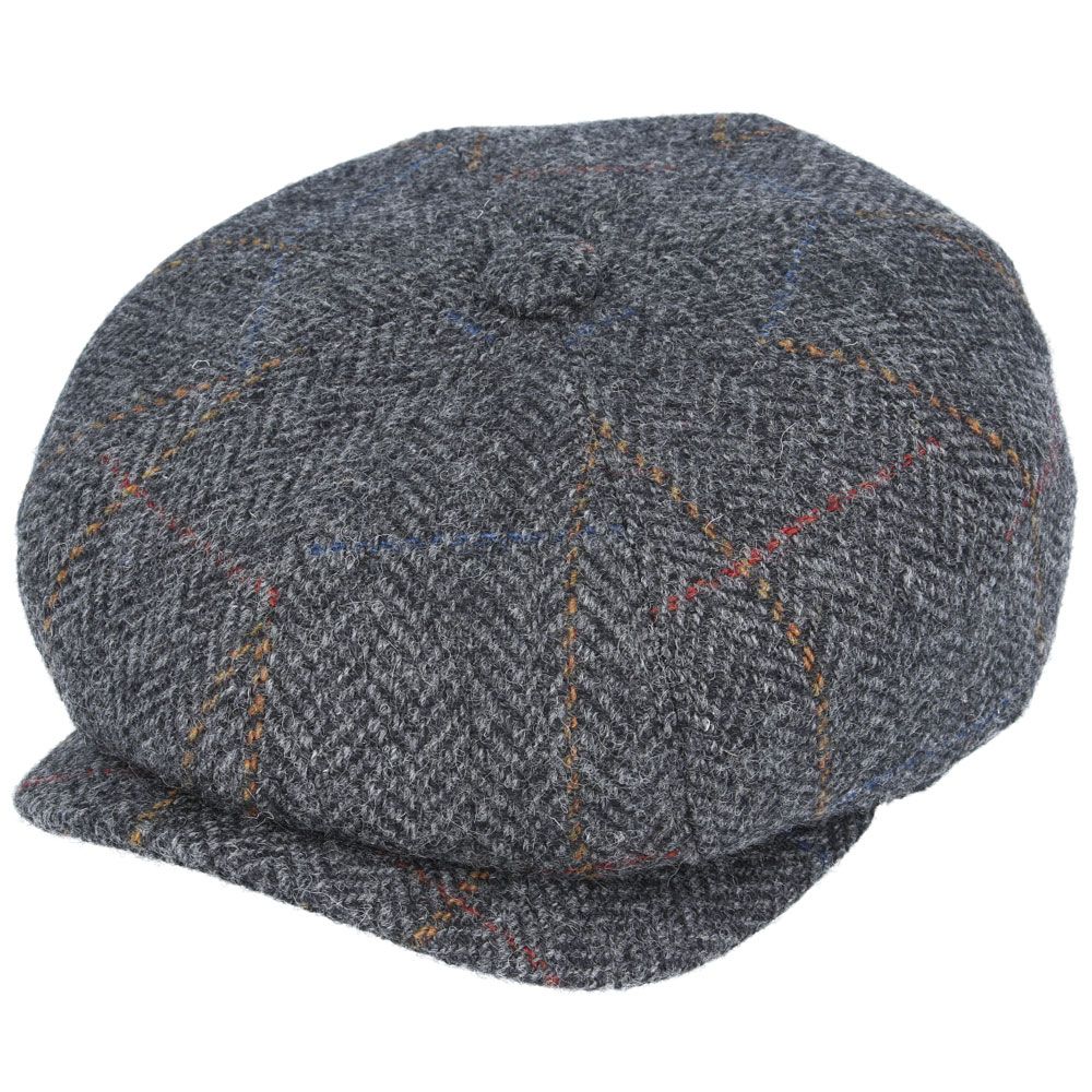 Italian Wool Newsboy Cap in Charcoal. Handcrafted from 100% Italian Wool with a vintage look. Available in multiple sizes. Order now for timeless style!