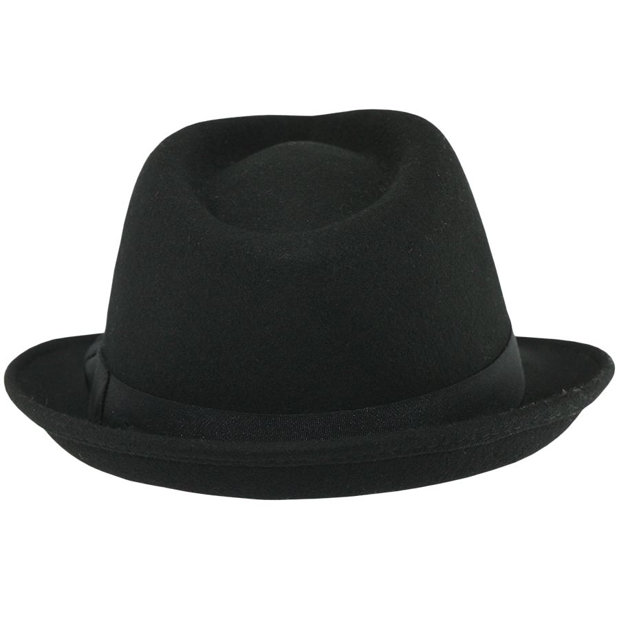 Crushable Wool Felt Trilby Hat in Black by Novella Hats – a must-have addition to your wardrobe! Crafted from 100% rain-resistant wool felt, and a brim of 4 cm and crown of 9 cm, this trilby hat perfectly combines style and functionality. Key Features: Premium Material: Made of 100% high-quality wool felt.