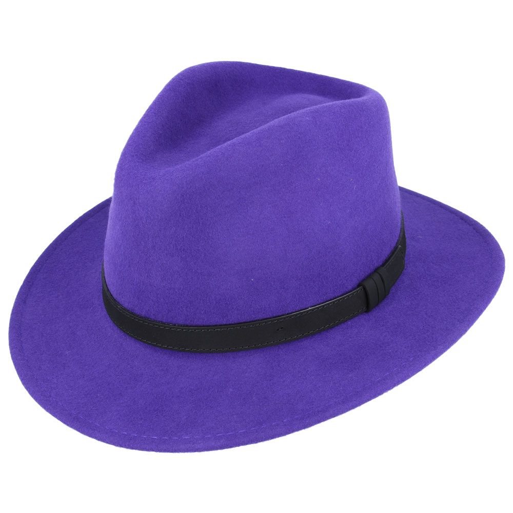 The Broadway Wool Felt Fedora Hat is the epitome of elegance and versatility. This handmade fedora, crafted from 100% premium wool felt, is designed to be both stylish and practical, making it a perfect companion for any adventure. Its crushable and packable nature means you can easily take it with you on your travels