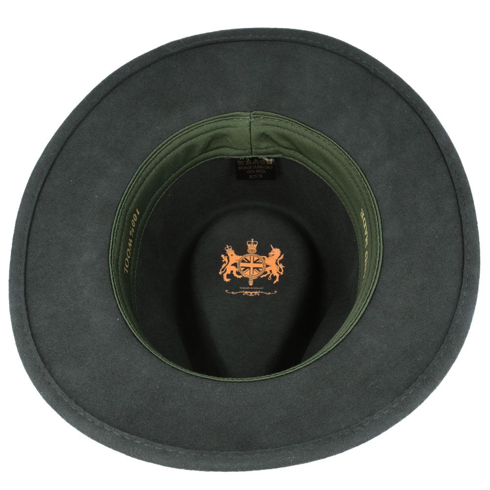 The Broadway Wool Felt Fedora Hat is the epitome of elegance and versatility. This handmade fedora, crafted from 100% premium wool felt, is designed to be both stylish and practical, making it a perfect companion for any adventure. Its crushable and packable nature means you can easily take it with you on your travels