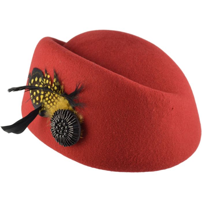 Vintage women’s cloche hat in 100% wool felt with adjustable fit. Elegant, warm, and ideal for everyday or special occasions. Shop Novella Hats.